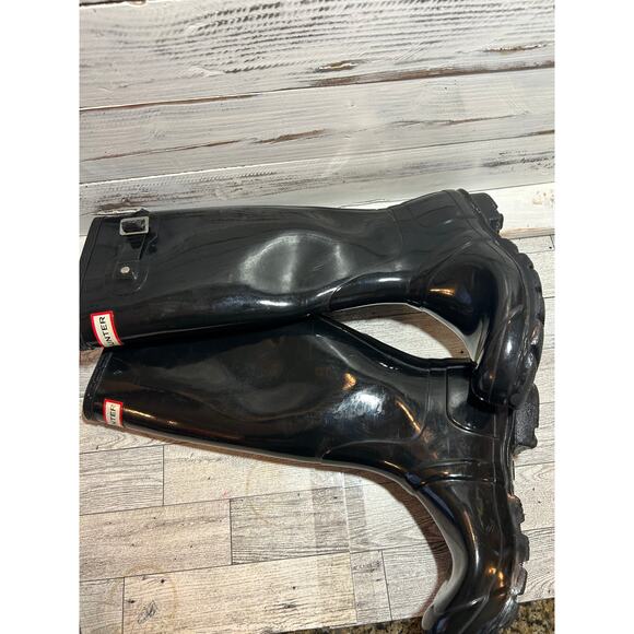 Hunter Women's size 6.5 Black Gloss Tall Rain Boots Classic Buckle Waterproof - Picture 3 of 8